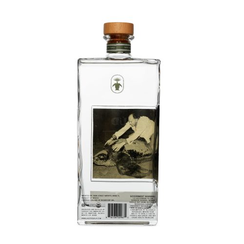 230123 laudtequila 01 Bottle 003